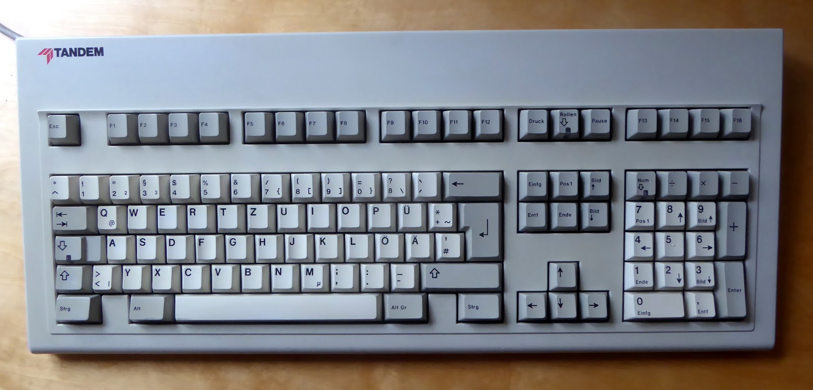 blog a bissl: Fixing my Old Cherry Keyboard
