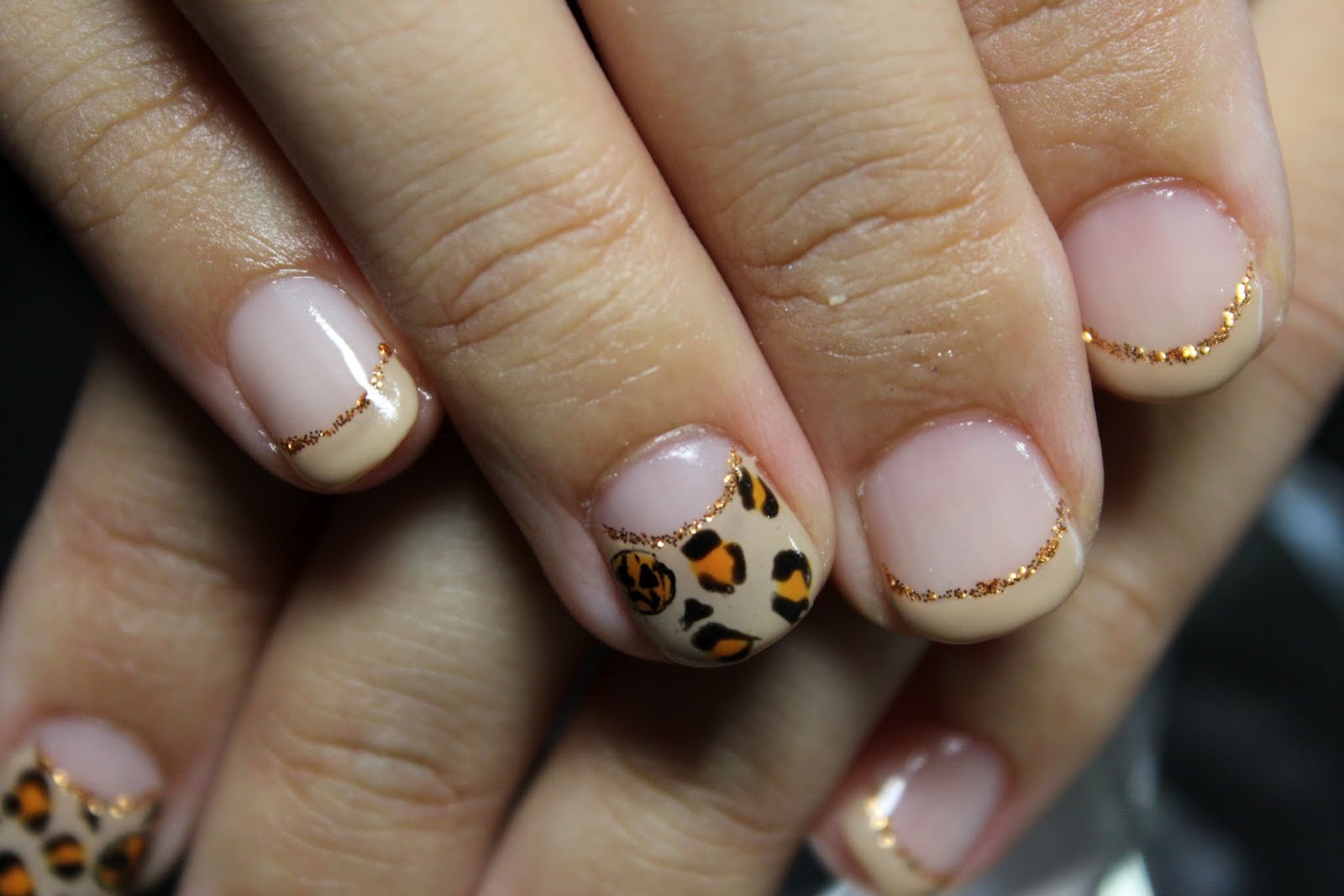 ネイルサロン Nail Salon chou chou ｼﾝﾌﾟﾙ・ヒョウ柄