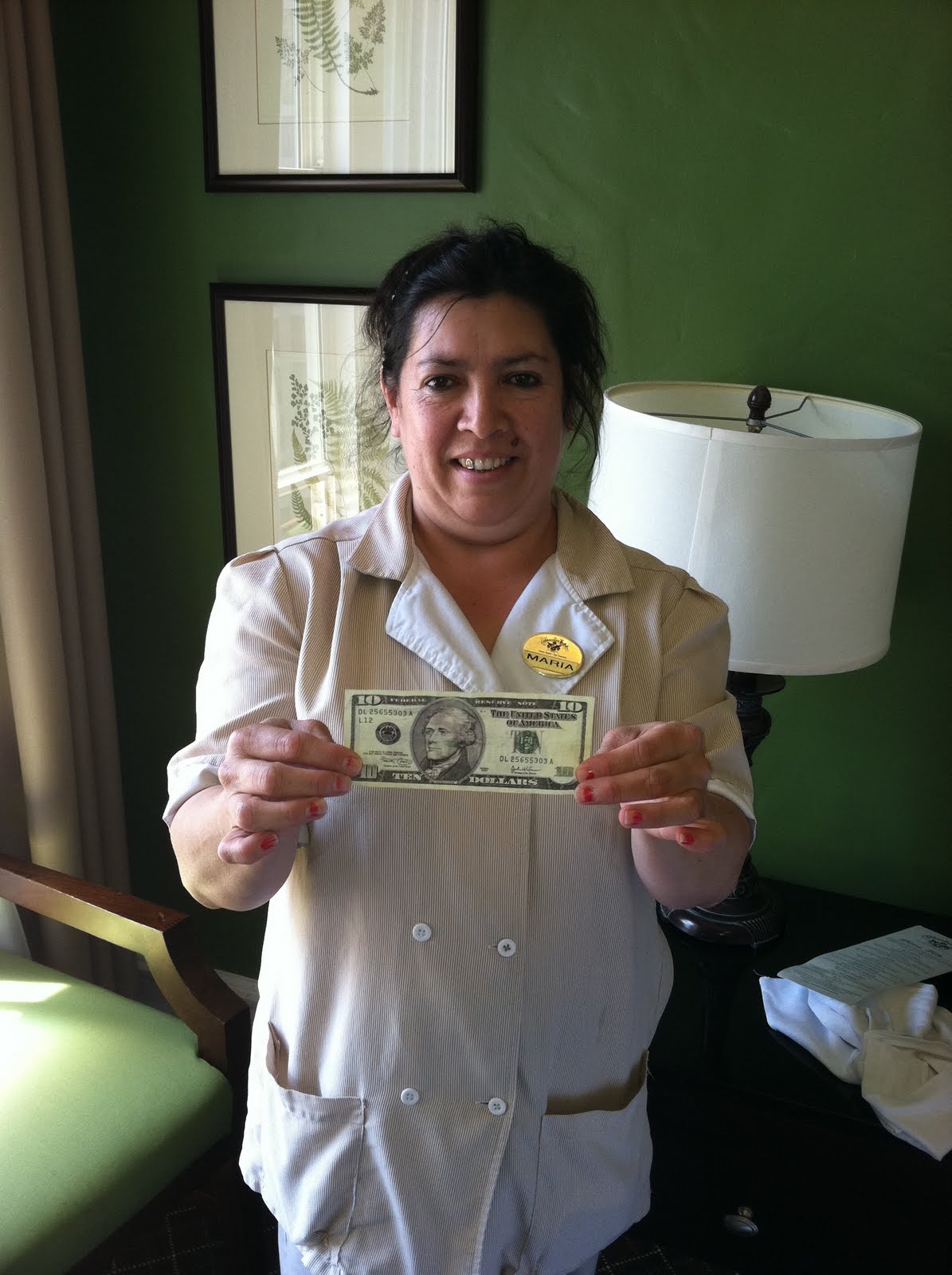 Life at the Chancellor Hotel in San Francisco Do you leave tips for