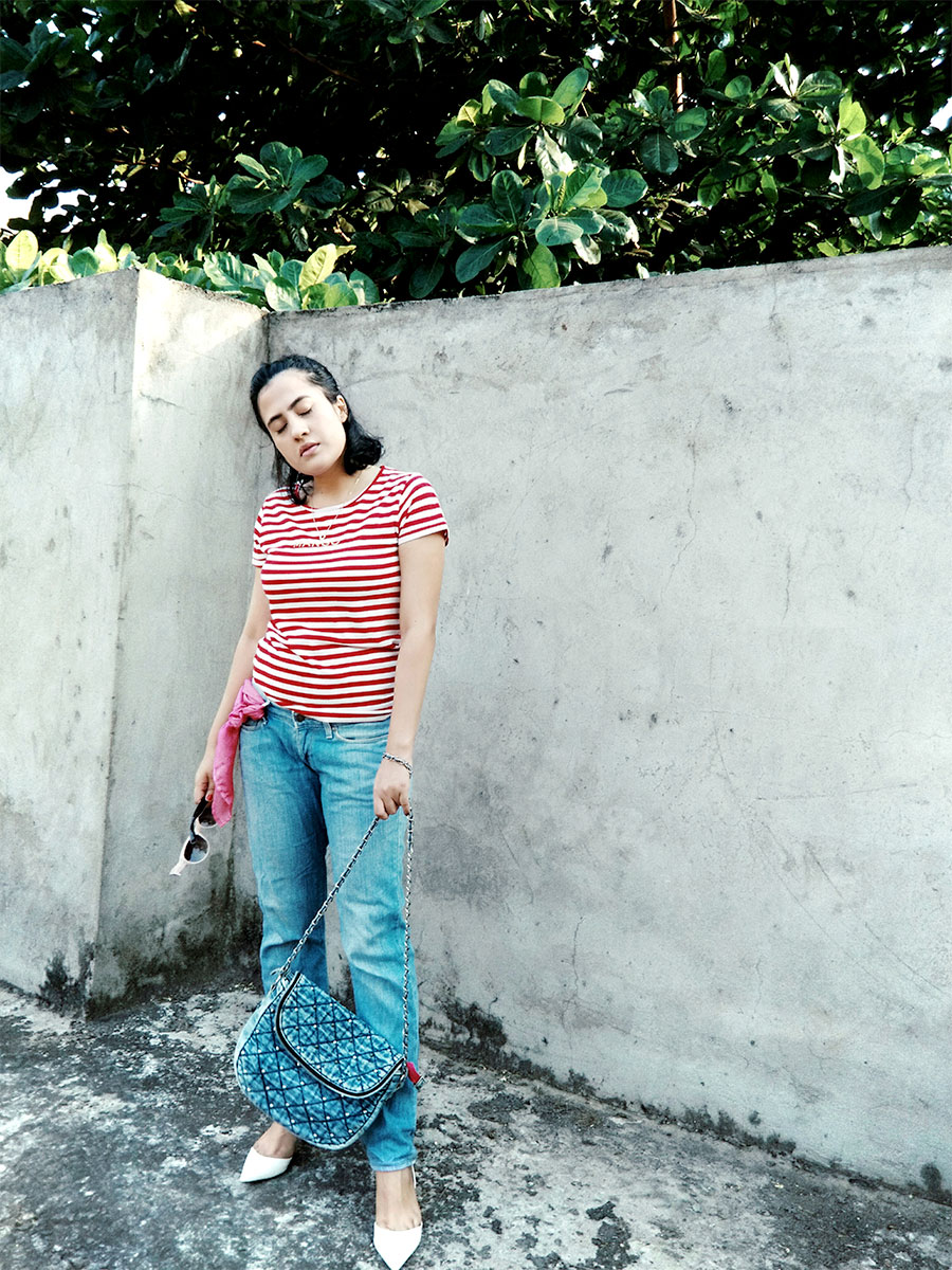 THE 3 WAYS TO ELEVATE YOUR OUTFIT |STYLE AND ILLUSTRATION BLOG BY DHEERA JOSHI Mango womens Red Stripe T-Shirt , Levi's womens Blue Denim, Zara White Slingback heels,styleblogger