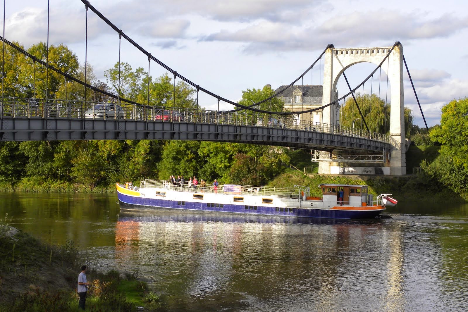 Péniche Et plus que l'air marin