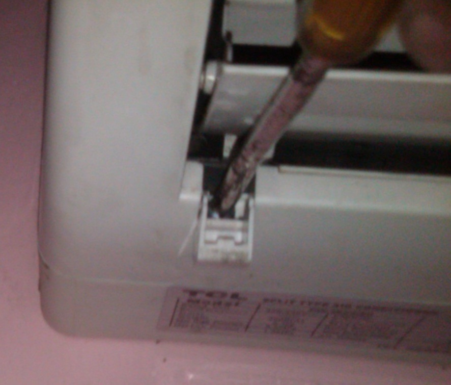 ANEKA INFO TEKNIK MEMPERBAIKI AC SPLIT YANG BOCOR