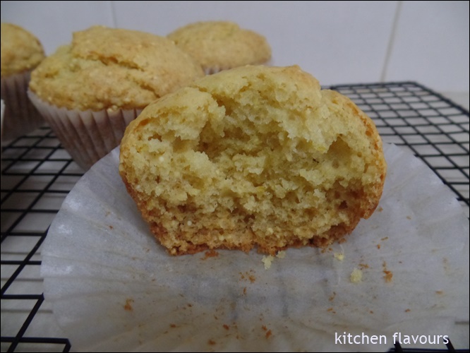 kitchen flavours Millet Muffins