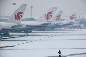 2.800 VUELOS CANCELADOS POR TORMENTA EN EU, 28 DE ENERO 2014