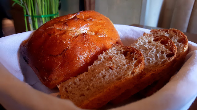 nola eatery social house bread