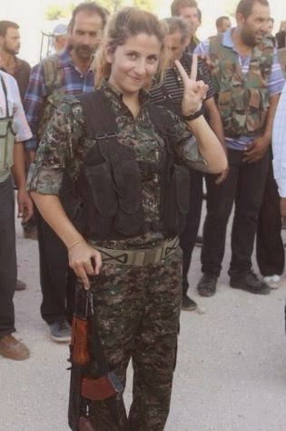 female-fighter-isis