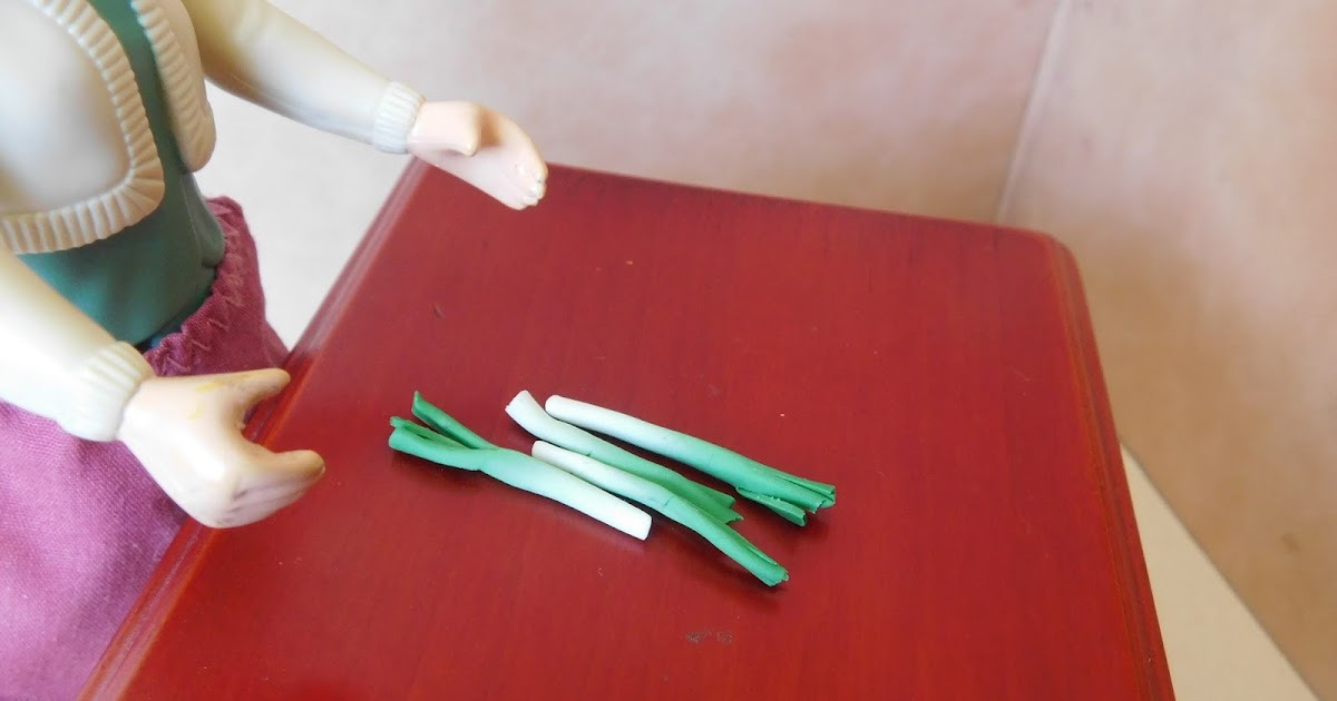 Joanne's Minis Dollhouse Miniature Green Onions