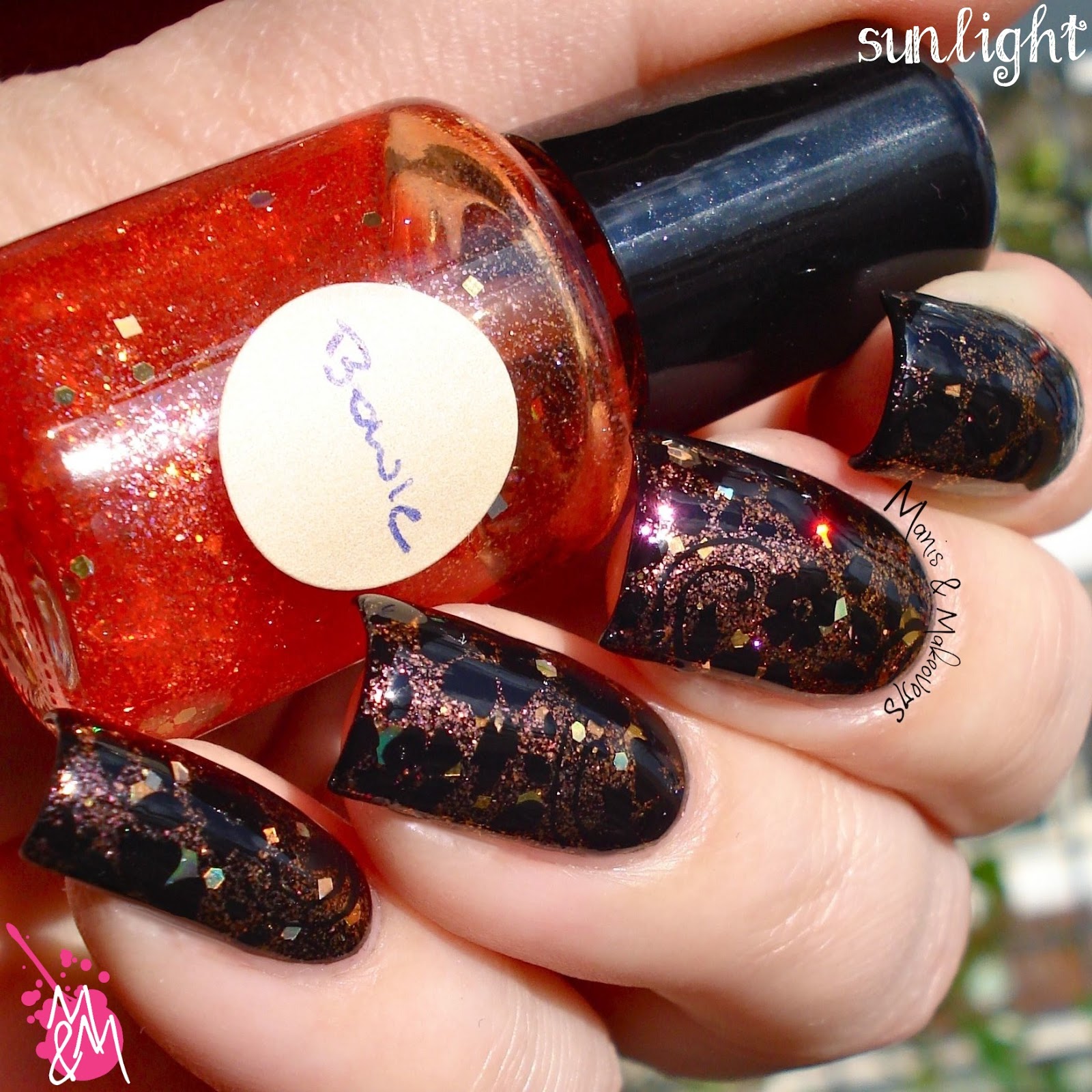 Manis & Makeovers Incidental Twin Nail Polish "Bowie"