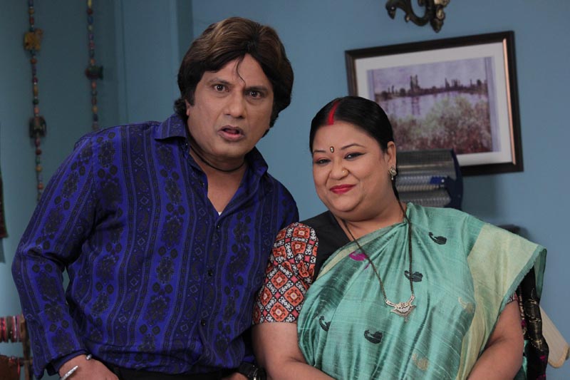 Feroz as Chatanki and Soma Rathod as Karuna from Show Jijaji Chhat Per Hain