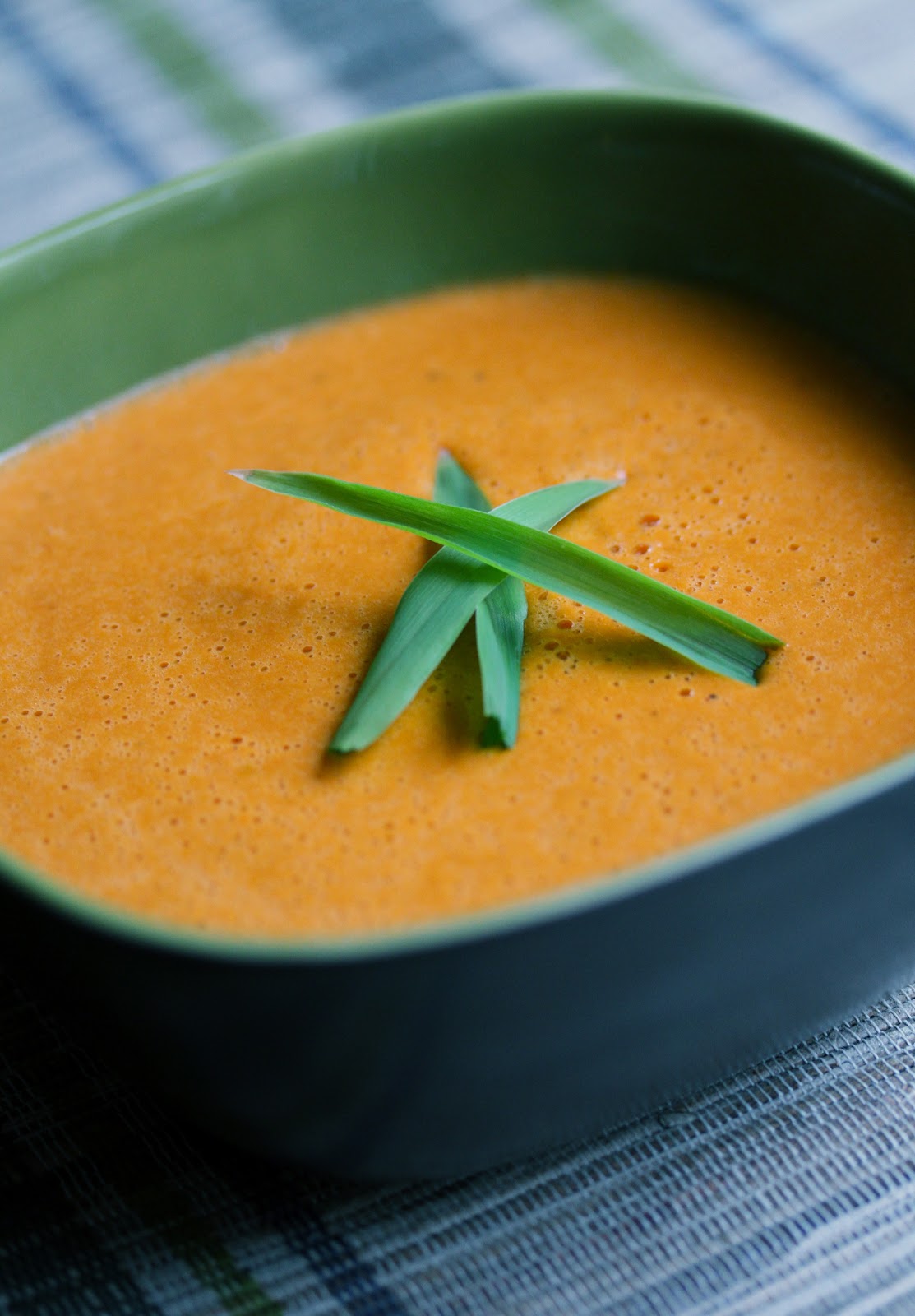 Smith's Vegan Kitchen: Roasted Red Pepper Bisque