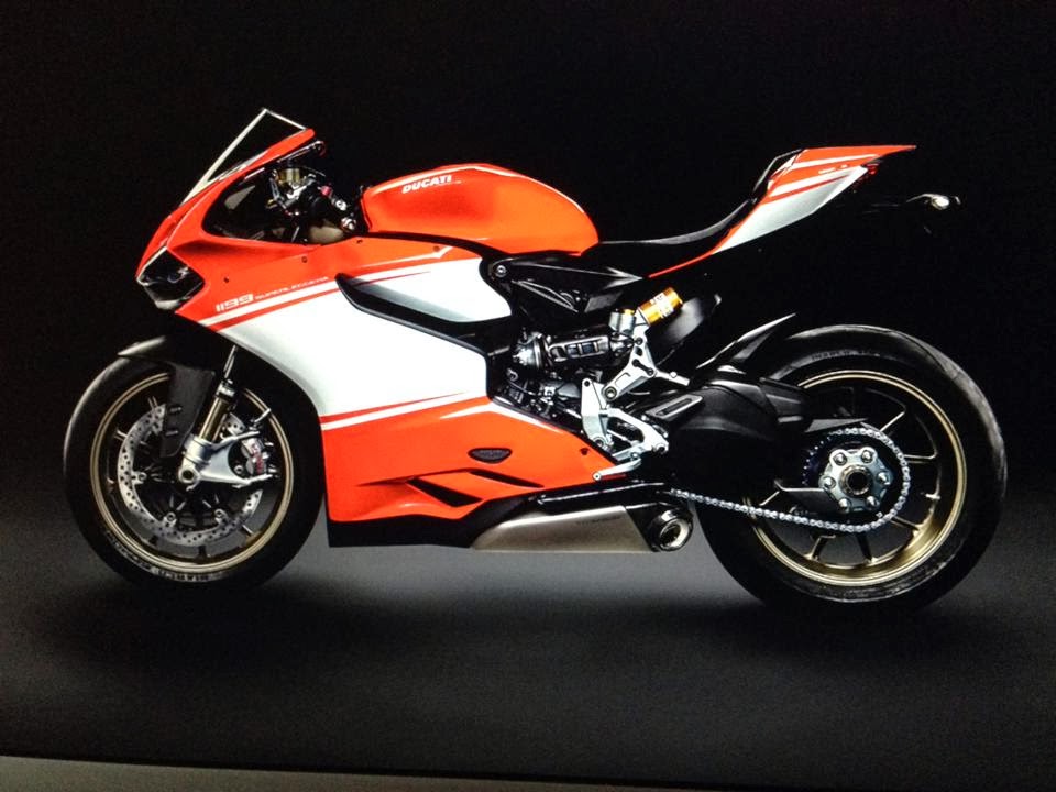 2014 1199 Superleggera Ducati Pictures: Tigho NYDucati 2