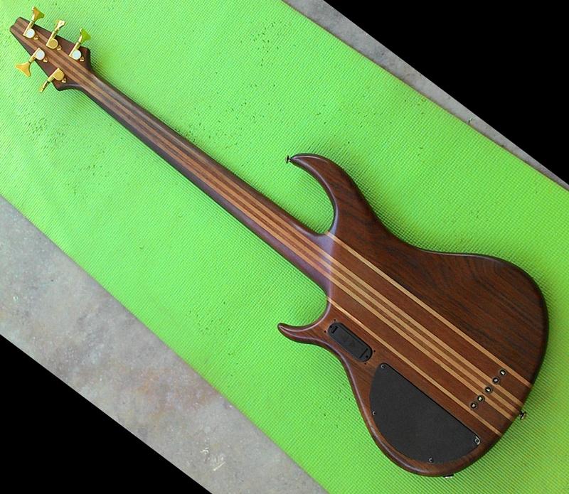 アリアプロ2(Aria Pro2) エレキベース SB-404