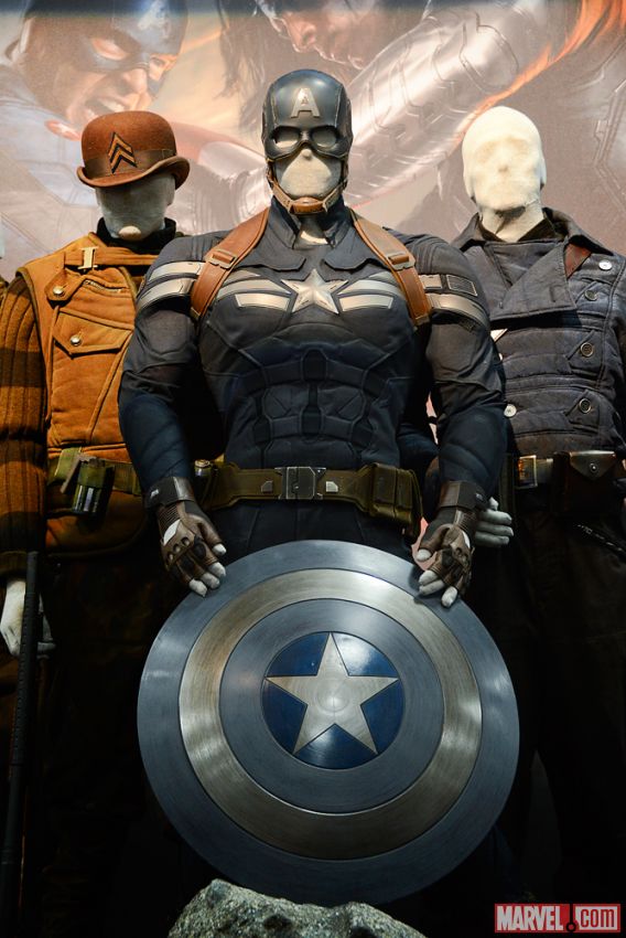 CAPTAIN AMERICA THE WINTER SOLDIER Stealth Suit and