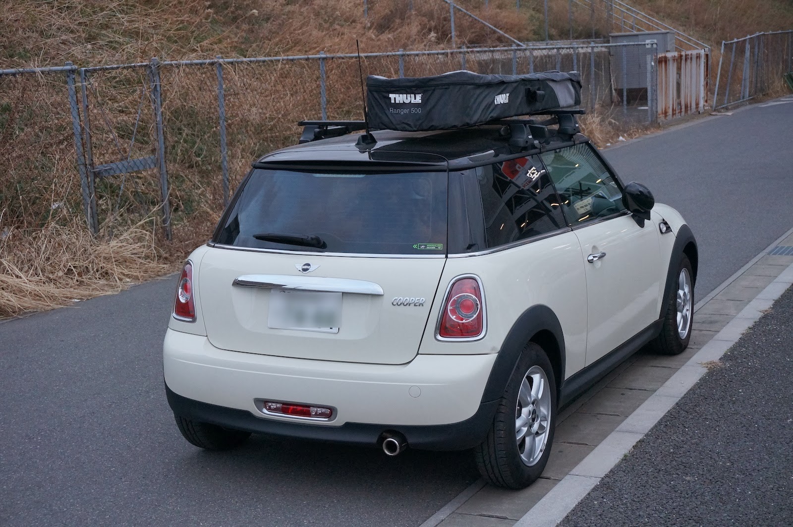 THULE Ranger 500 スーリー レンジャー 折り畳みルーフボックス Thule