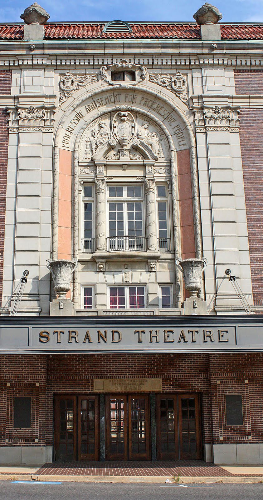 Southern Lagniappe The Strand Theatre A Shreveport Treasure