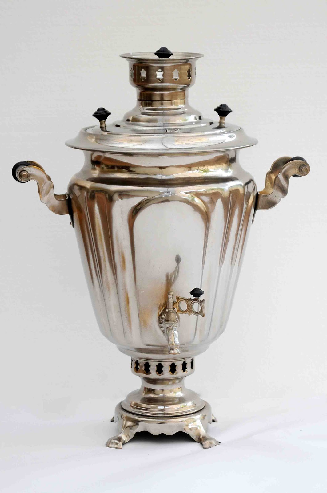 Old Vintage Gallery: Vintage Samovar - Russian (2)