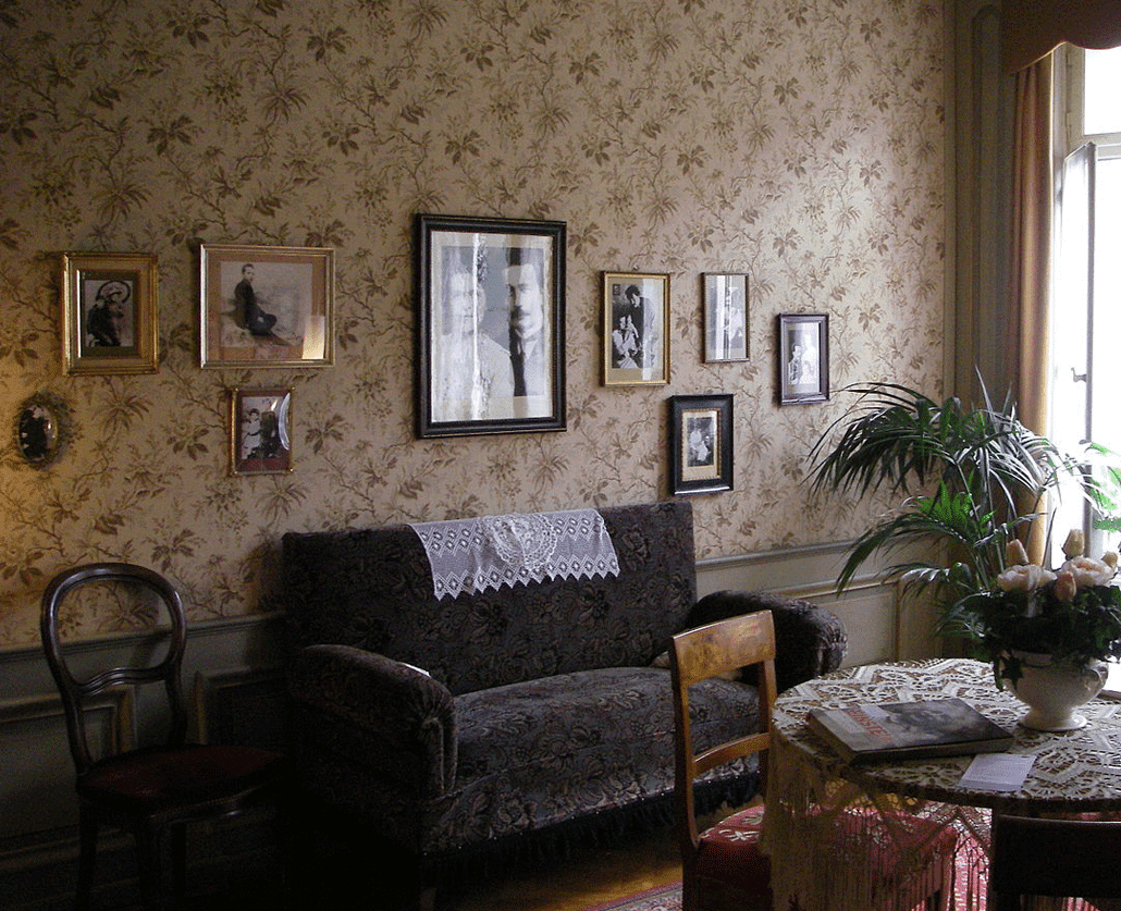 kentia palm living room