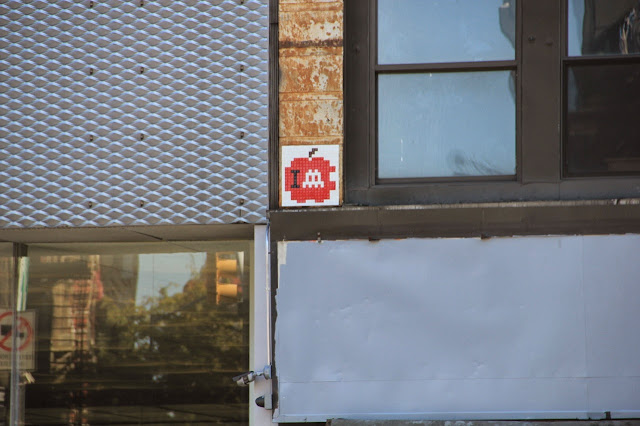 Mosaic Street Art By Space Invader On The Streets Of New York City, USA. 9