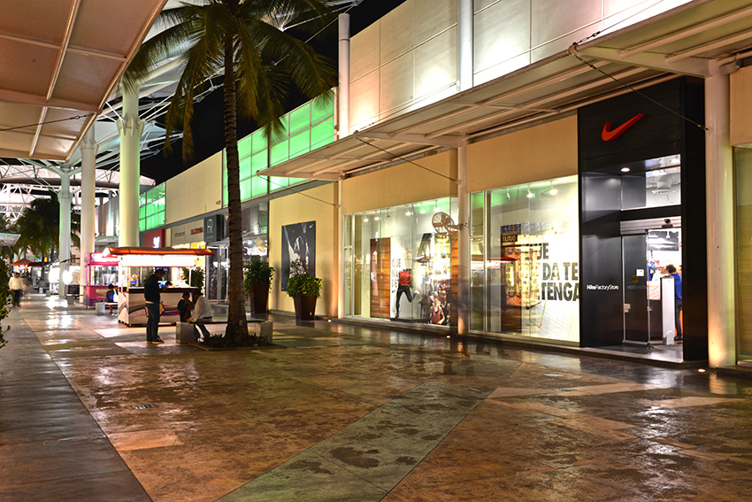 Nuestros proyectos El atractivo de Las Plazas Outlet Cancún