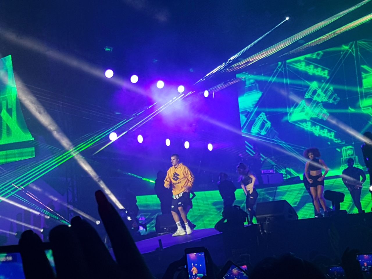 Page 2 A Justin Bieber High Resolution Stock Photography And