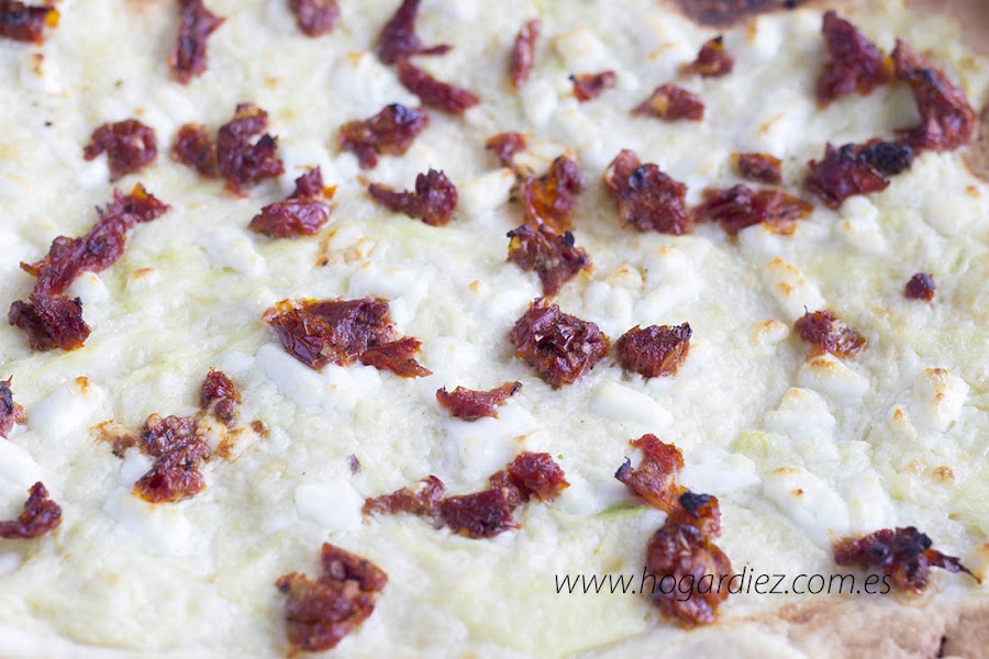 Receta coca calabacín y queso