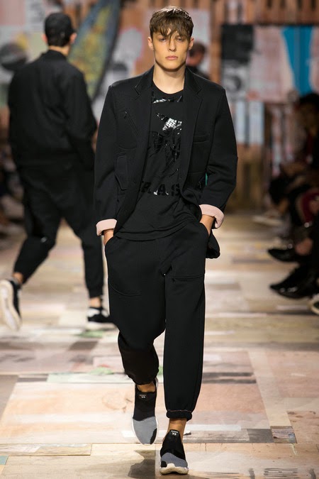 SWITCH SHIRT THEORY - Parisian Men & Lifestyle Fashion Blogger: DÉFILÉS