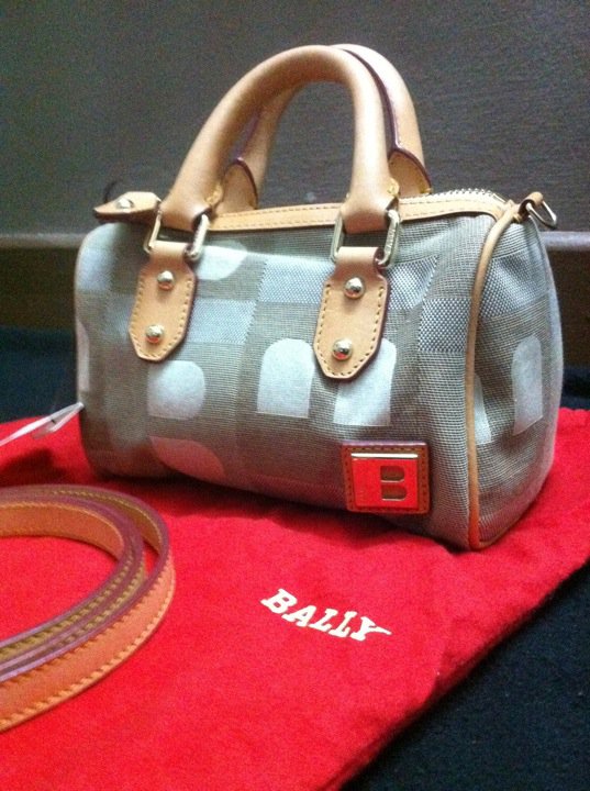 sling bag bally