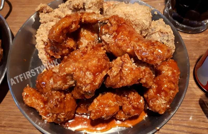 bhc half sauce half fried ban ban fried chicken crust glossy sauce jongno seoul korea