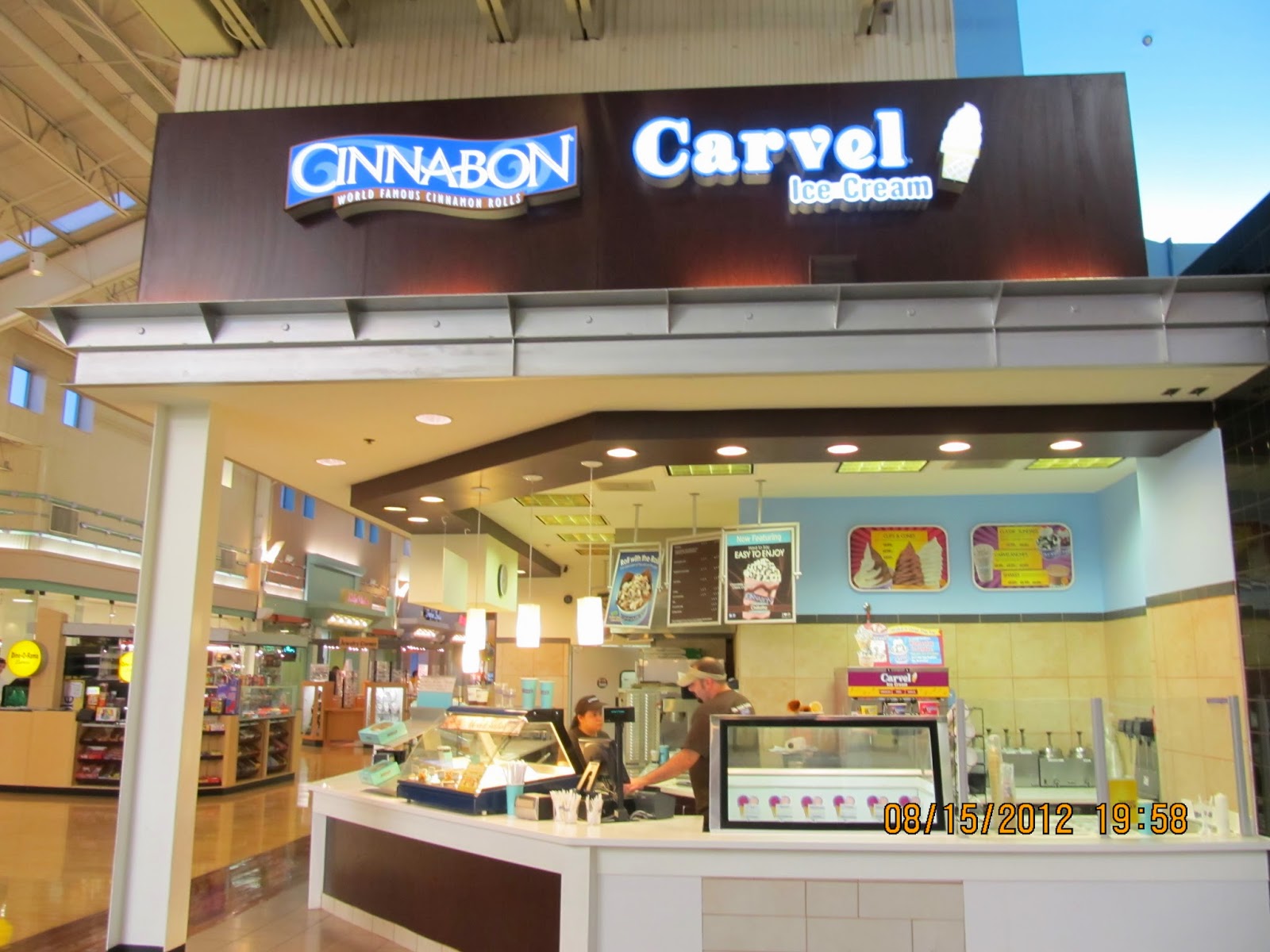 Trip to the Mall Gurnee Mills (Gurnee, IL)