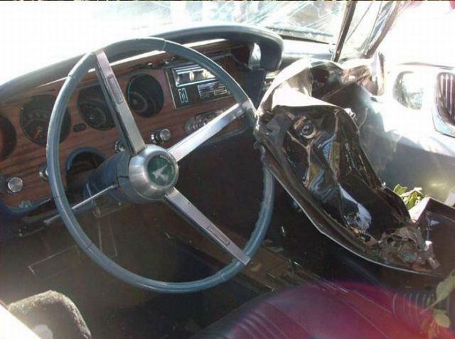 Waiting Bd A Crash Of Classic Cars