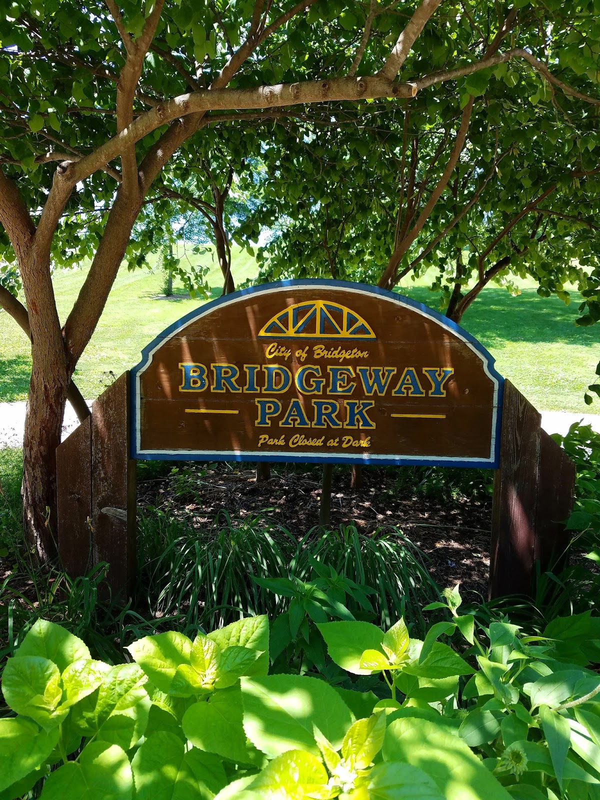 Play St. Louis Bridgeway Park, Bridgeton
