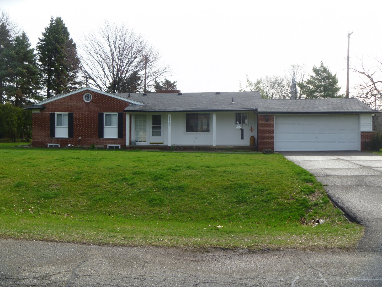 Homes for Sale in Farmington Hills MI Blog Subdivision Briar Hill 48331