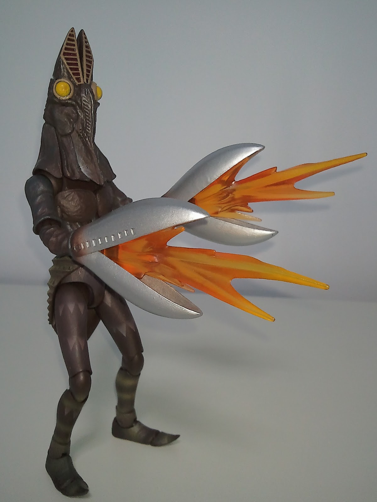 The Micro M78: Ultra-Act Review: Ultraman And Alien Baltan II