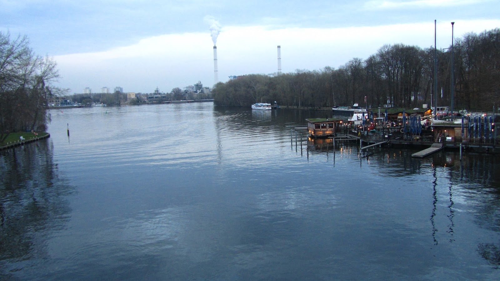 Berlin Gezilecek Yerler Insel der Jugend