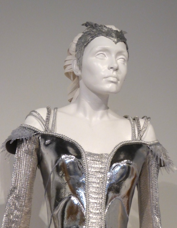 Hollywood Movie Costumes and Props: The Huntsman: Winter's War movie ...