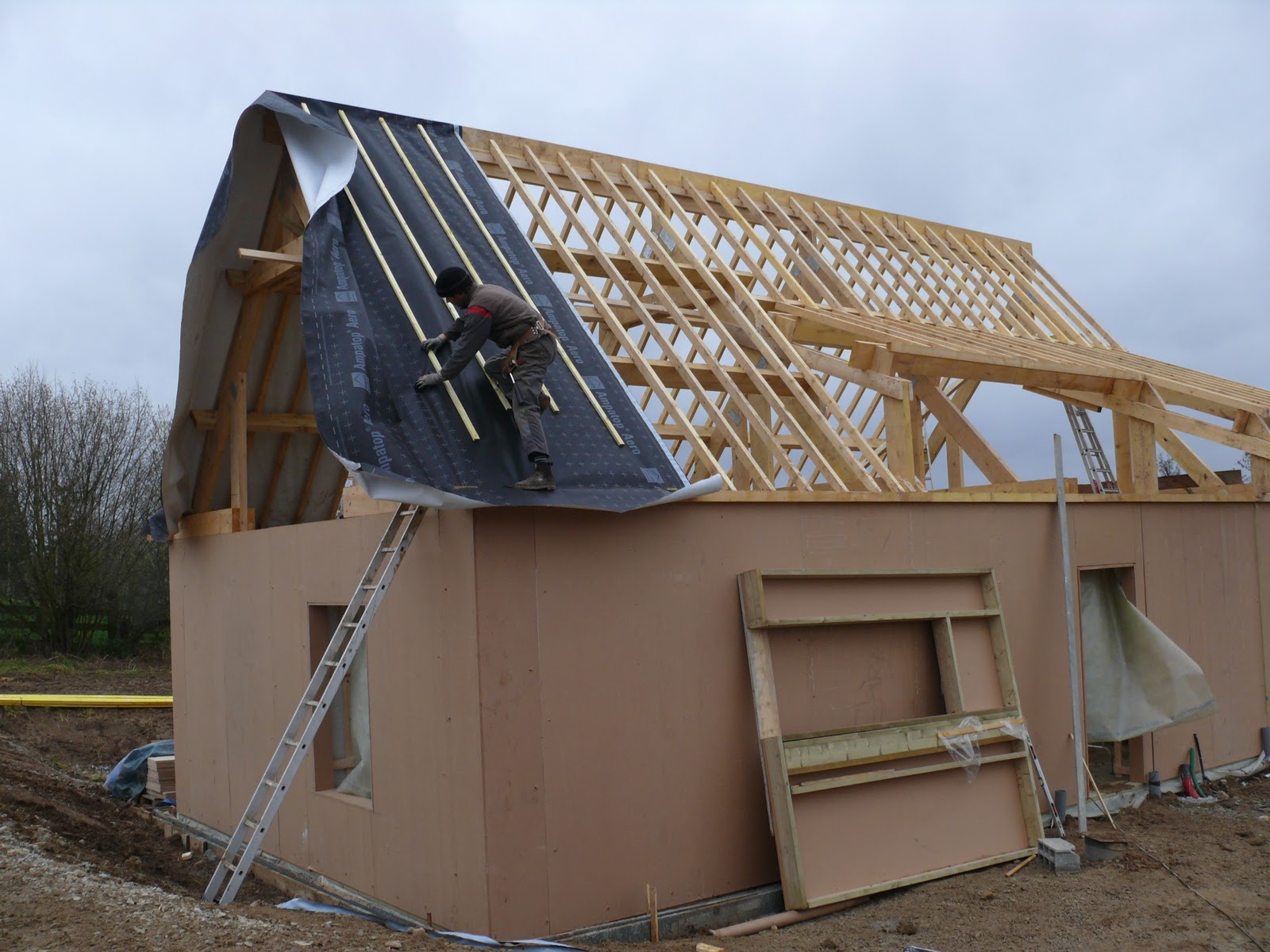 Maison structure bois, isolation paille Jour 4 et jour 5