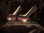 SPIKES HEELS