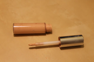 concealer/camouflage