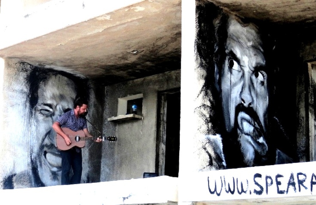 A Day In The Life Of Oye Graffiti No Es De Las Pandillas An