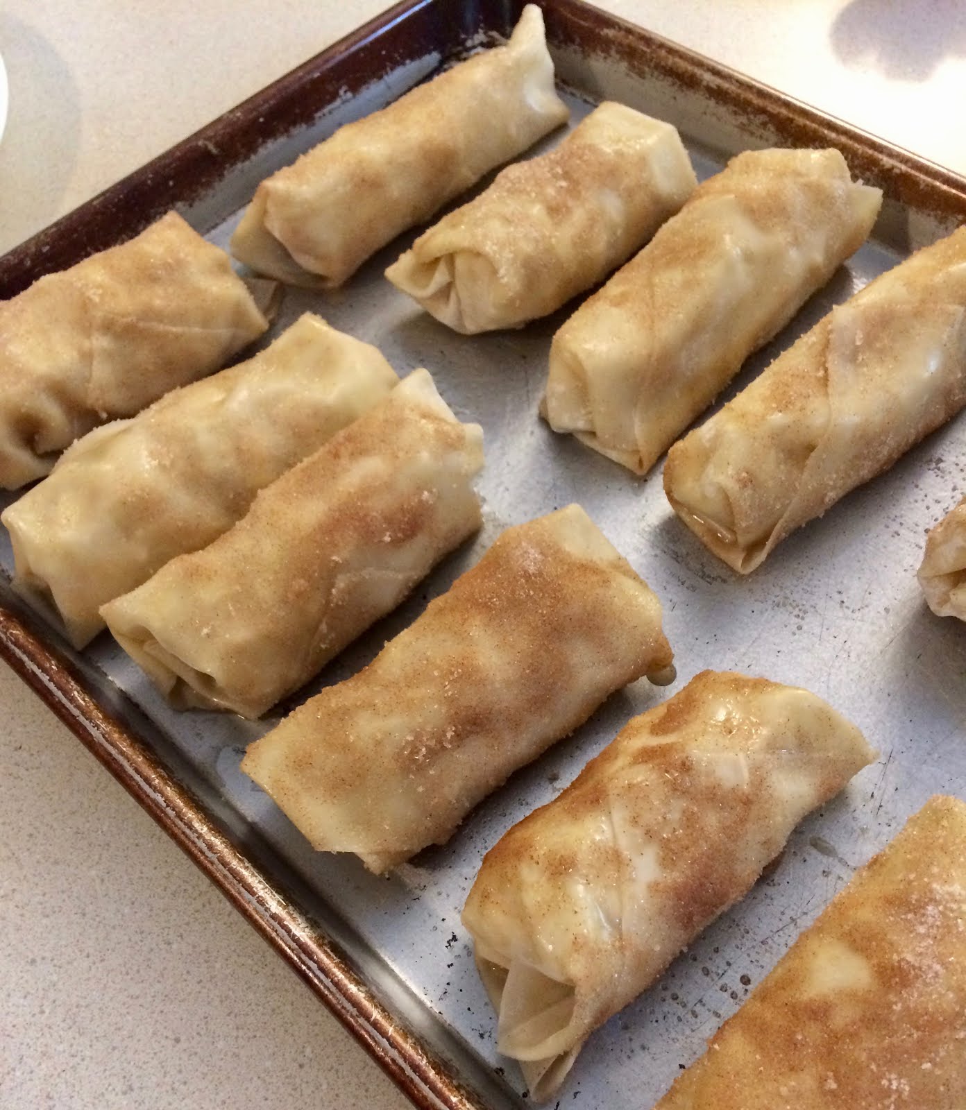 HomeCooked & Handmade Apple Pie Egg Rolls