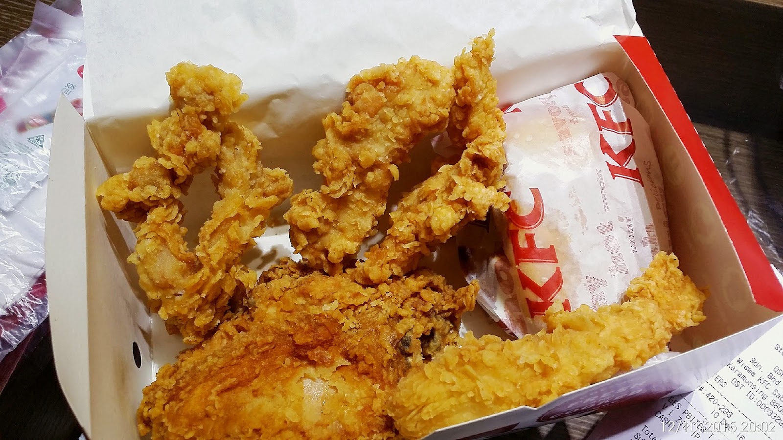 Foodie Camera KFC Malaysia Crispy Tenders Super Jimat Box