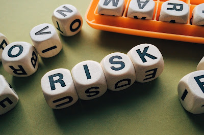 Chancen und Risiken im Nachhaltigkeitsmanagement Chancen und Risiken im Nachhaltigkeitsmanagement