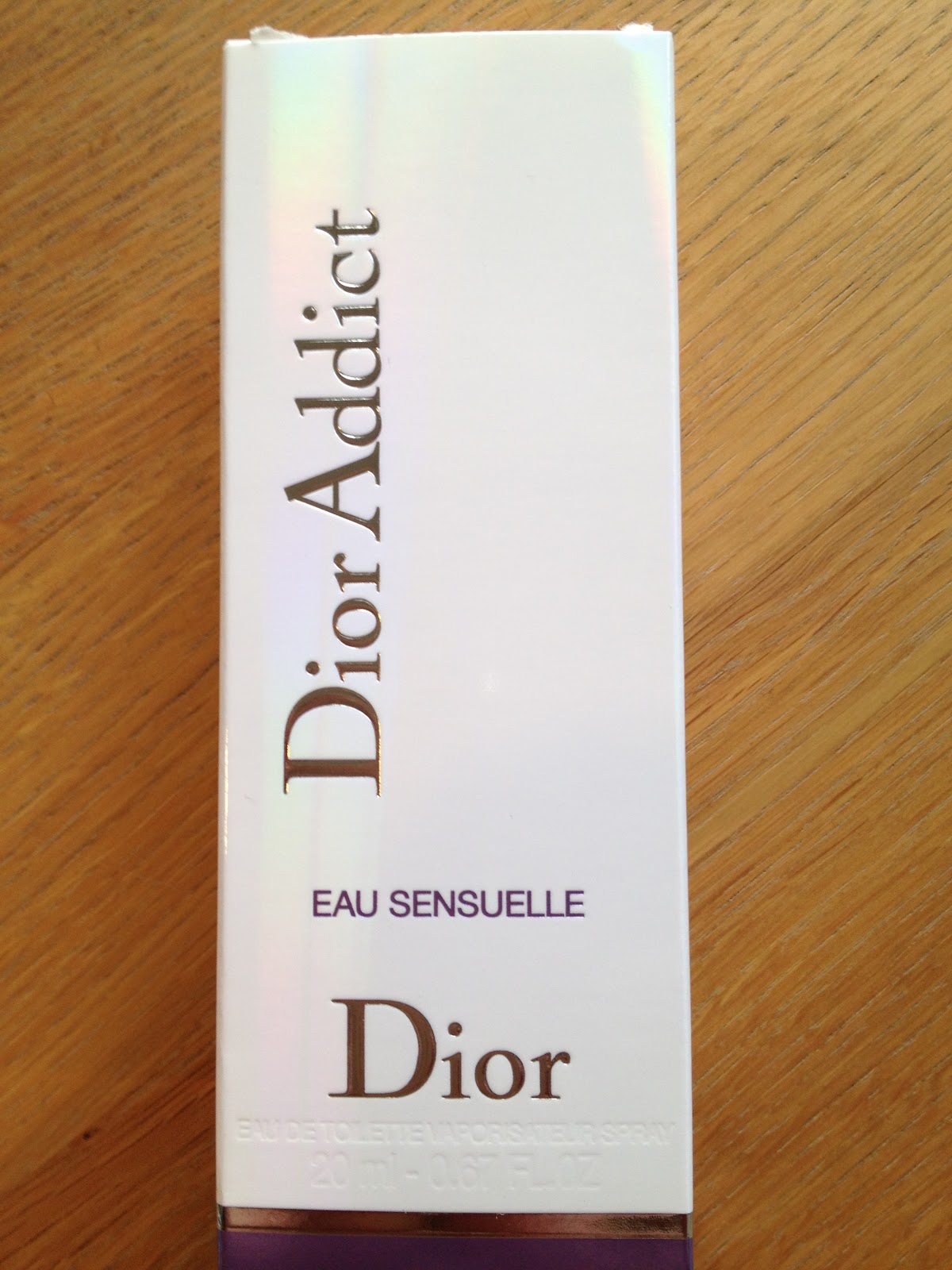 Le pas it blog: Eau Sensuelle Dior Addict