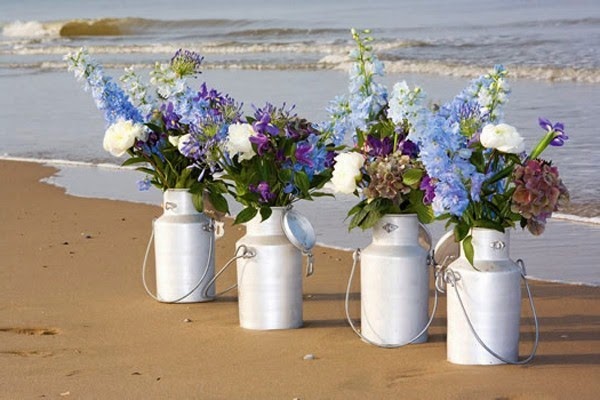 Cut flowers in enchanting decoration ideas