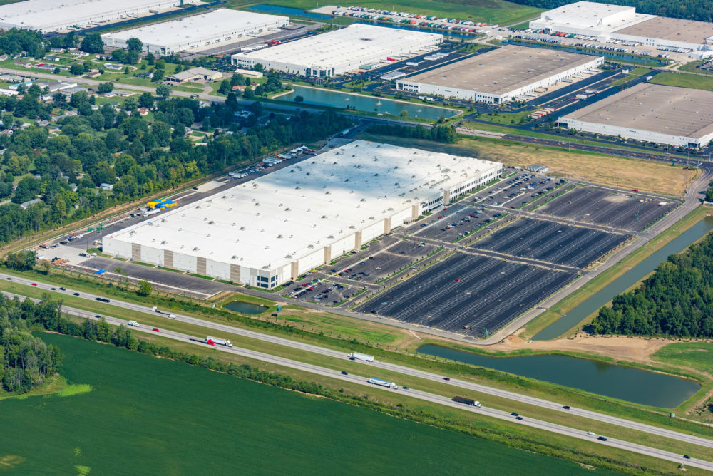 Semnak Lairam Ohio Ah Amazon Fulfillment Center A Karh