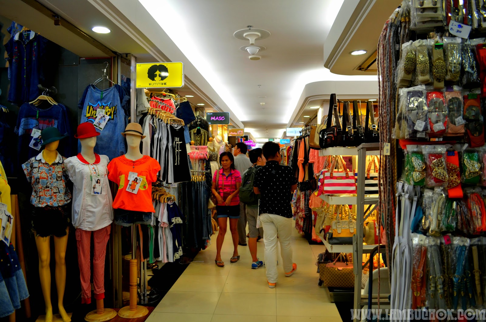 THAILAND BARGAIN SHOPPING AT THE PLATINUM MALL THEKIDWANDERER