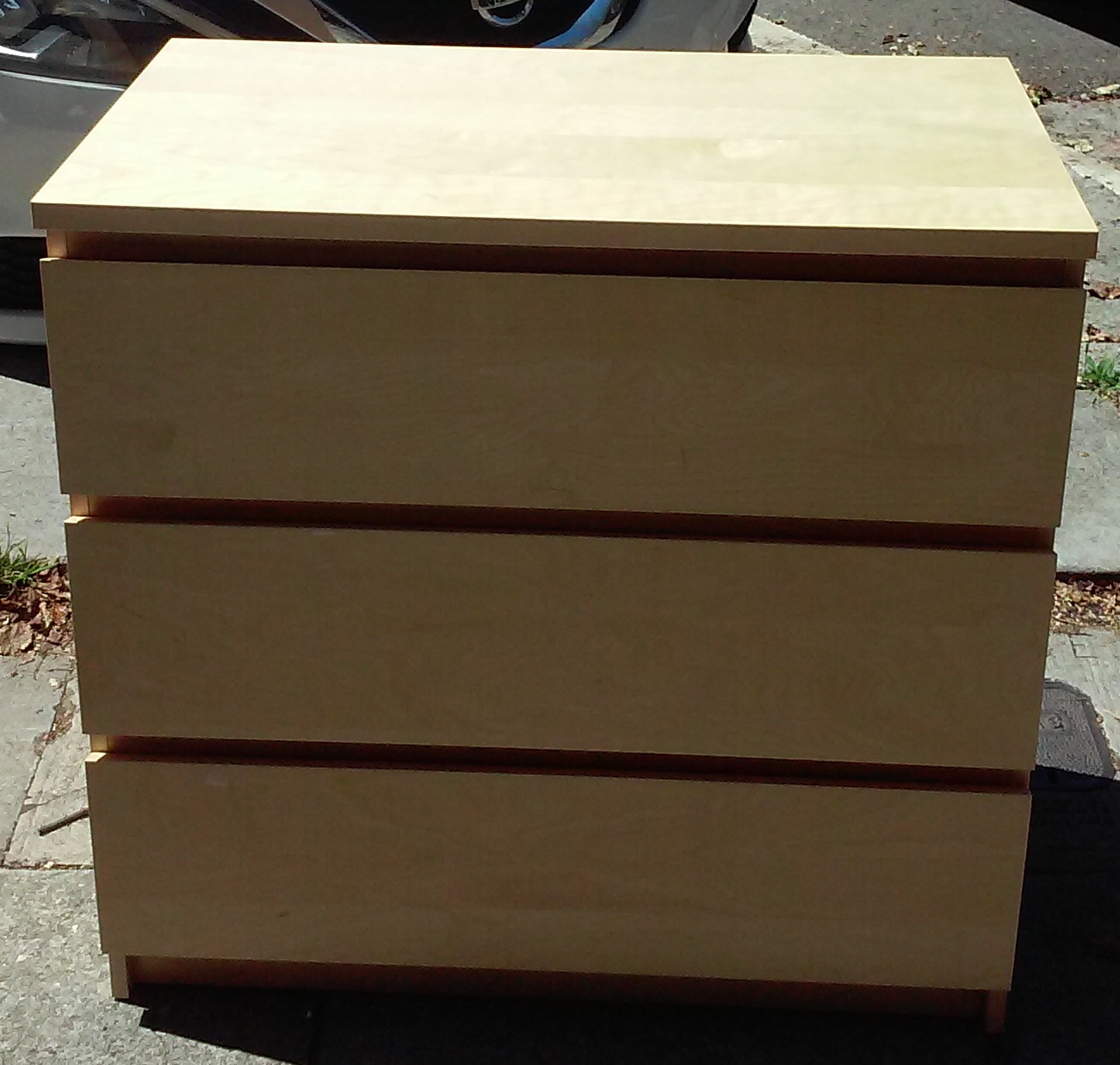 Uhuru Furniture Collectibles Sold 32 Wide Malm Dresser 50