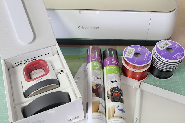 Create your own Personalized ribbon with Cricut's NEW EasyPress Mini!