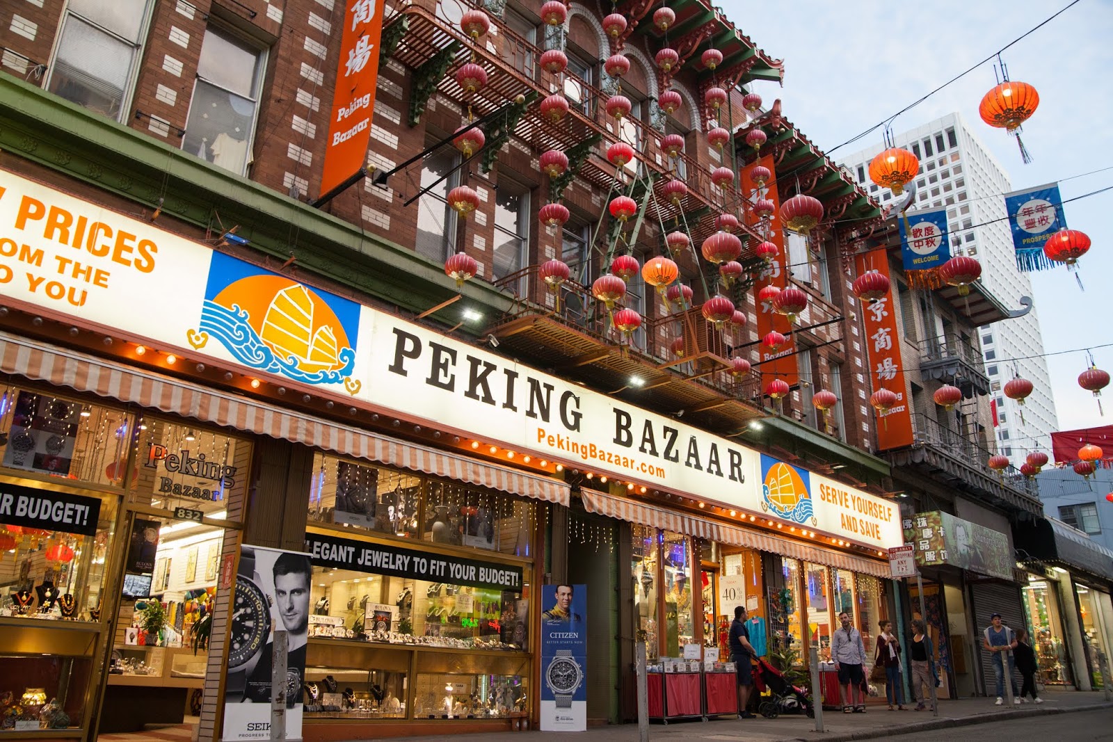 The Oldest Chinatown in North America Explore the World with Simon Sulyma