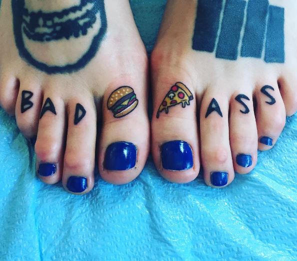cute toe tattoos ideas men